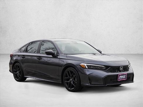 Used 2025 Honda Civic Sport image 3