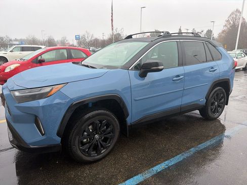 Used 2024 Toyota RAV4 XSE image 9