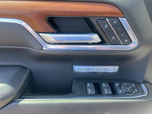 Certified 2022 GMC Sierra 1500 Denali AWD/4WD image 18
