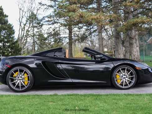 Used 2013 McLaren MP4-12C Spider image 9