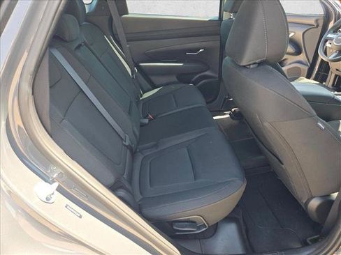 Used 2025 Hyundai Tucson SE FWD image 22