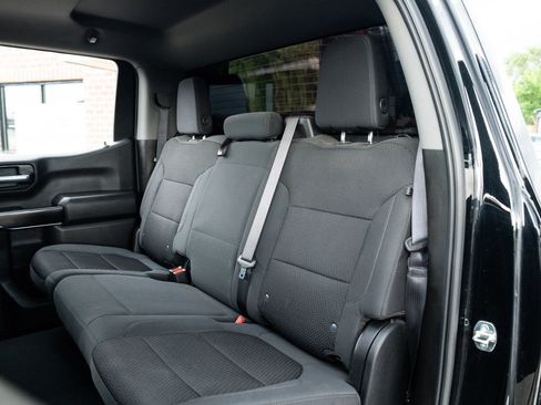 Used 2021 Chevrolet Silverado 1500 Custom Trail Boss w/ Midnight Edition AWD/4WD image 14