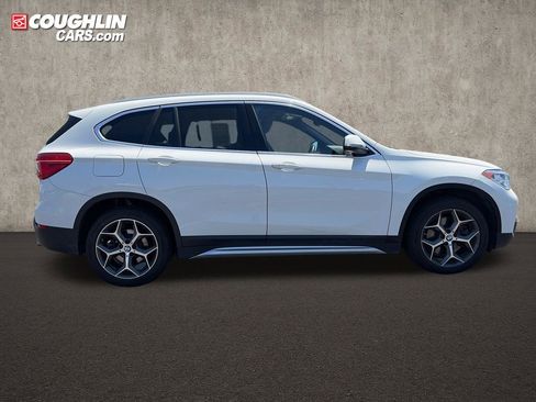 Used 2018 BMW X1 xDrive28i w/ Premium Package AWD/4WD image 10