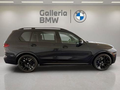 Certified 2026 BMW X7 xDrive40i w/ M Sport Package AWD/4WD image 7