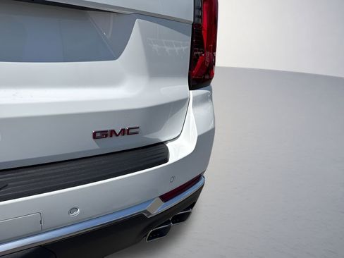 New 2026 GMC Yukon XL Denali AWD/4WD image 39