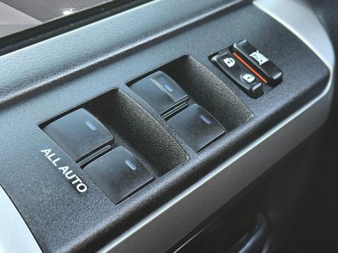 Used 2024 Toyota 4Runner SR5 image 13