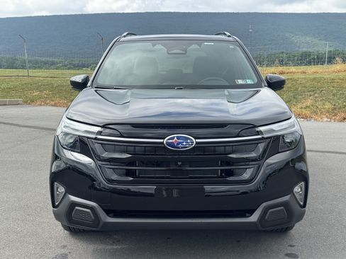 New 2026 Subaru Forester Touring AWD/4WD image 9