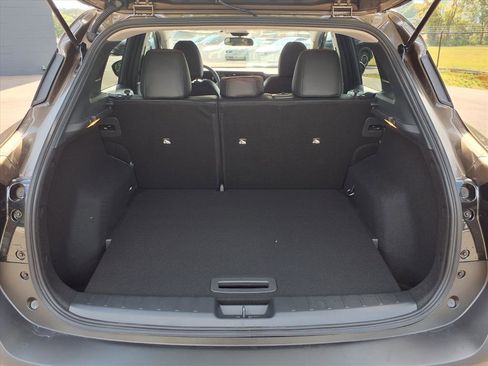 New 2026 Nissan Kicks SR image 25