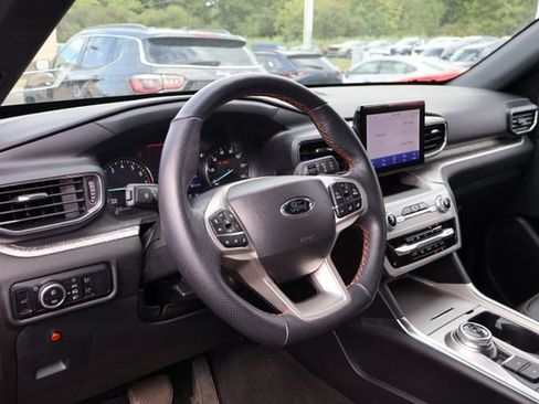 Used 2023 Ford Explorer Timberline AWD/4WD image 8