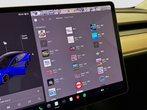 Used 2022 Tesla Model 3 Performance image 19