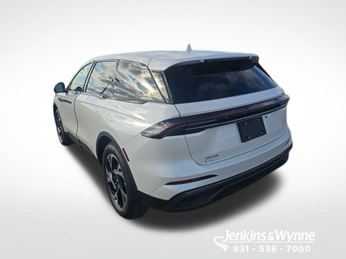 New 2026 Lincoln Nautilus Premier w/ Jet Appearance Package AWD/4WD image 2