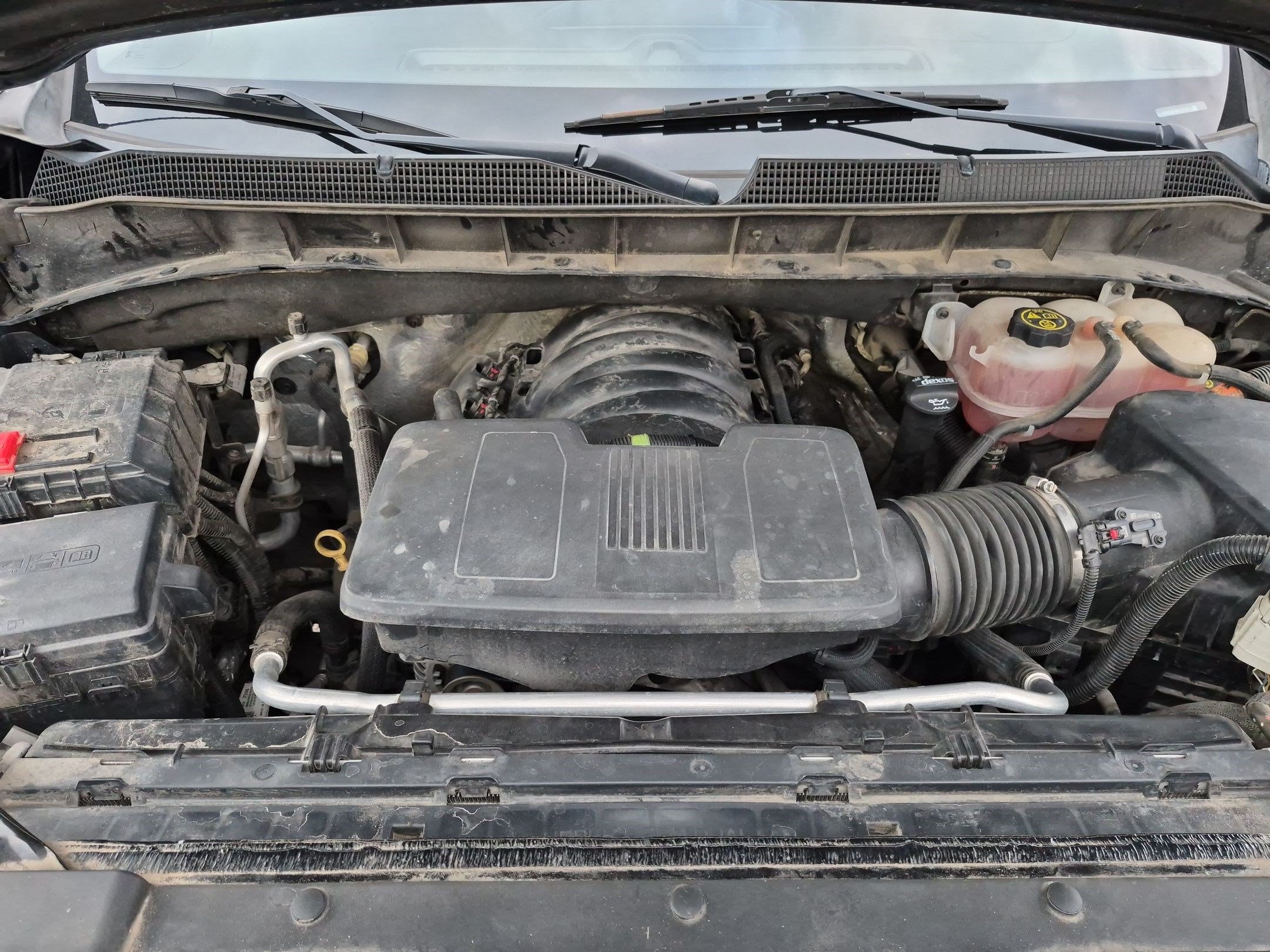 Used 2020 Chevrolet Silverado 1500 LT AWD/4WD image 31
