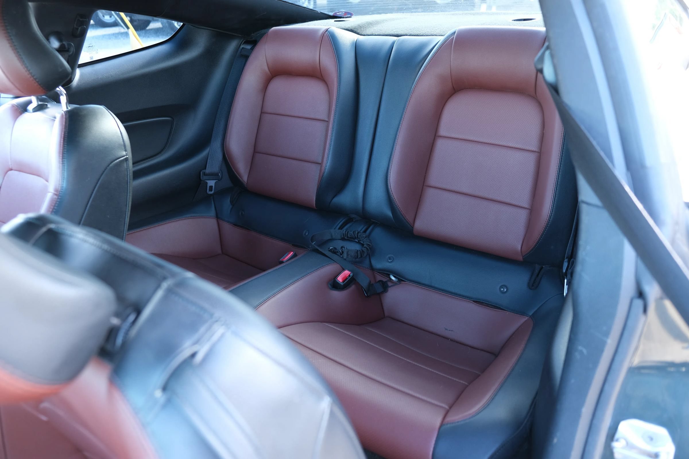 Used 2015 Ford Mustang Premium RWD image 12