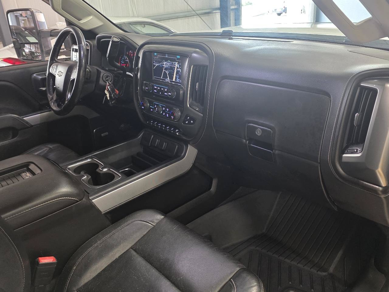 Used 2019 Chevrolet Silverado 2500 LTZ w/ Duramax Plus Package AWD/4WD image 23
