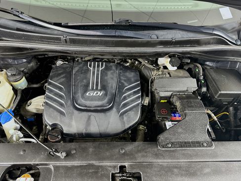 Used 2016 Kia Sedona EX FWD image 33