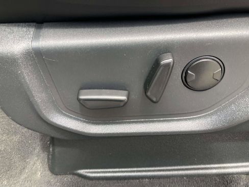 Used 2024 Ford Expedition Max XLT RWD image 22