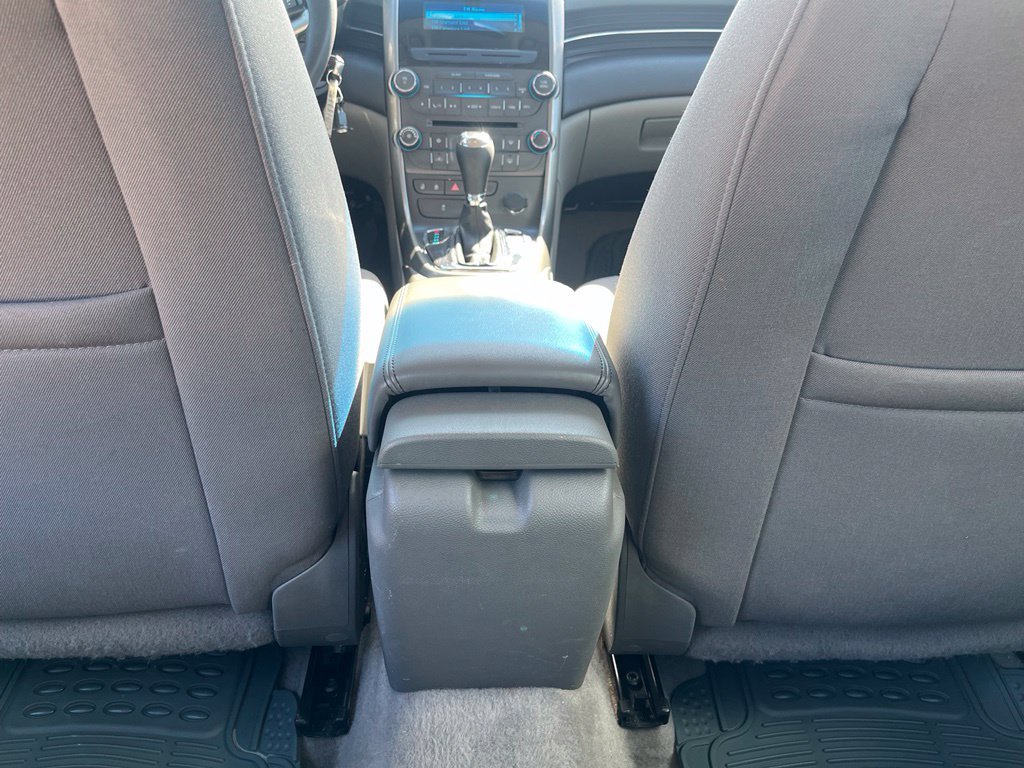 Used 2013 Chevrolet Malibu LS w/ Protection Package FWD image 27