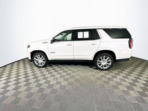 Used 2023 Chevrolet Tahoe High Country AWD/4WD image 5