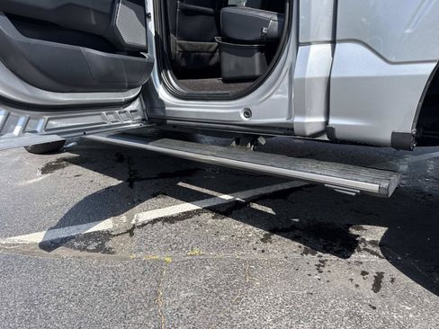 Used 2023 Ford F150 Lariat w/ Equipment Group 502A High AWD/4WD image 11