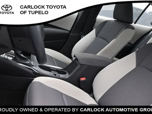 Used 2026 Toyota Corolla LE FWD image 22