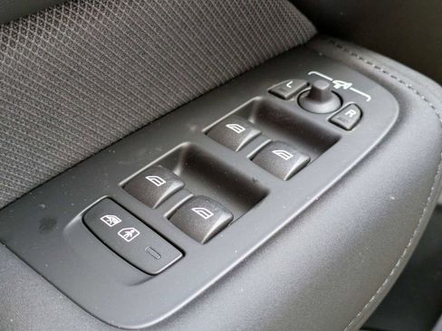 New 2026 Volvo XC60 T8 Polestar AWD/4WD image 33