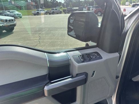 Used 2020 Ford F150 XLT w/ Equipment Group 302A Luxury AWD/4WD image 9