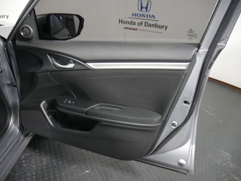 Used 2017 Honda Civic EX image 6