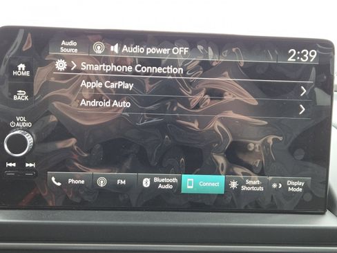 Used 2025 Honda Pilot EX-L image 4