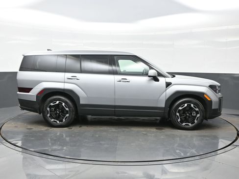 Certified 2026 Hyundai Santa Fe SE image 7