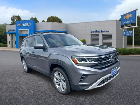 Used 2022 Volkswagen Atlas SE AWD/4WD image 2