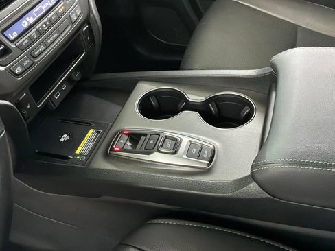 Used 2025 Honda Passport EX-L image 20