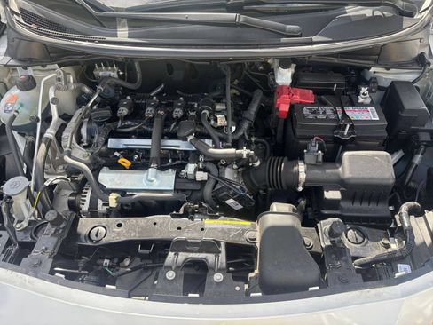 Used 2025 Nissan Versa SV FWD image 30