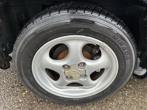 Used 2000 MAZDA MX-5 Miata RWD image 20