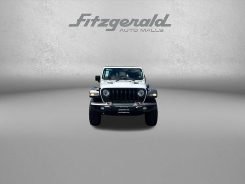 Used 2023 Jeep Gladiator Rubicon AWD/4WD image 2