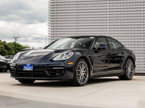 Used 2021 Porsche Panamera 4 AWD/4WD image 7