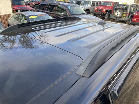 Used 2017 GMC Terrain SLT w/ Open Road Package image 16