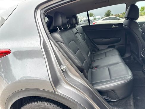 Used 2017 Kia Sportage EX FWD image 25