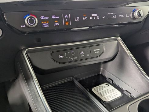 New 2026 Kia Carnival SX Prestige FWD image 19