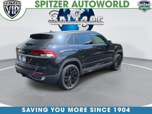 Used 2023 Volkswagen Atlas Cross Sport SE w/ Black Wheel Package AWD/4WD image 9