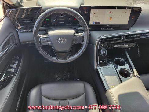 Used 2023 Toyota Mirai w/ Advanced Technology Package RWD image 12