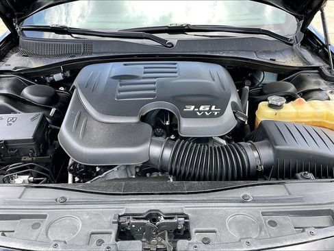 Used 2021 Chrysler 300 S RWD image 31