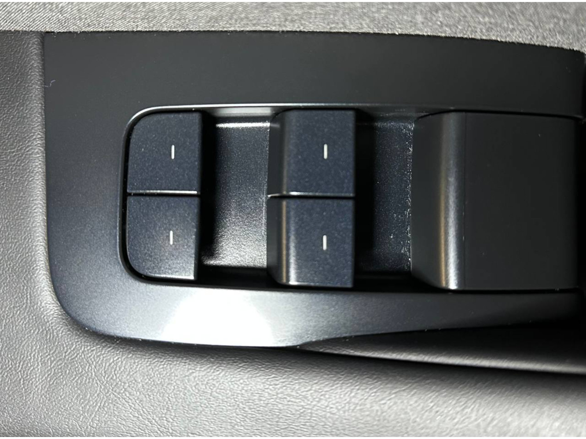 Used 2025 Tesla Model 3 RWD image 34