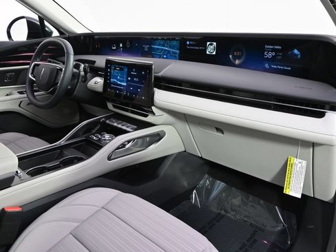 New 2026 Lincoln Nautilus Reserve w/ Jet Appearance Package AWD/4WD image 15