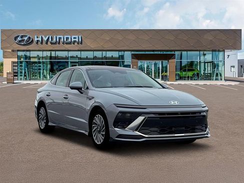 New 2026 Hyundai Sonata Limited image 11
