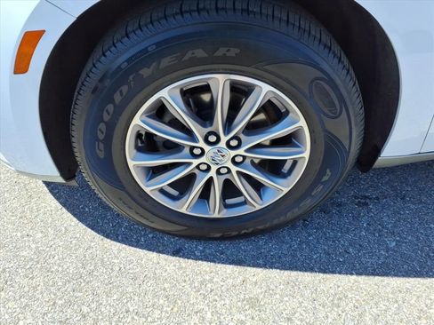 Used 2024 Buick Enclave Premium AWD/4WD image 11