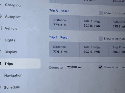 Used 2018 Tesla Model X 75D image 32