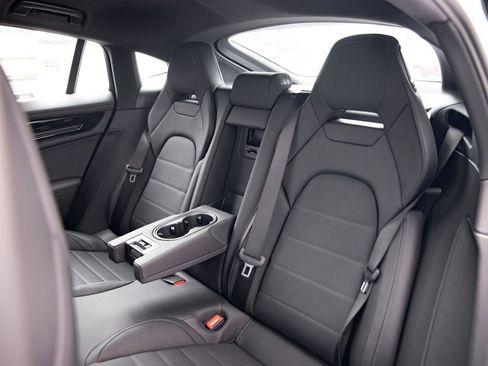 New 2026 Porsche Panamera 4 AWD/4WD image 17