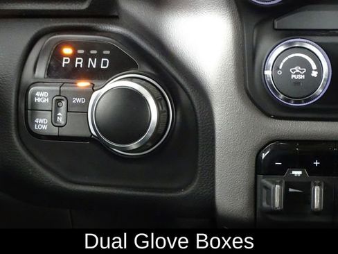 Used 2019 RAM 2500 Big Horn image 30