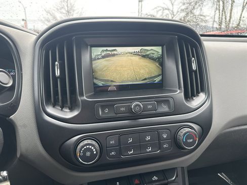 Used 2019 Chevrolet Colorado W/T w/ WT Convenience Package image 32