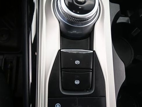 Used 2022 Ford Explorer ST image 26